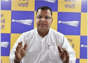 ਇੰਜਣ ਬਦਲਣ ਦੀ ਲੋੜ ਅਕਾਲੀ ਦਲ ਨੂੰ ਹੈ, ਜੋ ਇਕ ਪਰਿਵਾਰ ਦੀ ਪਾਰਟੀ ਬਣ ਚੁੱਕੀ ਹੈ- AAP’ ਦਾ ਤਿੱਖਾ ਪ੍ਰਤੀਕਰਮ