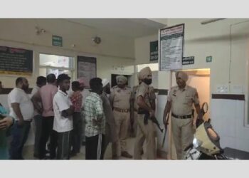 ਜਿਮਨੀ ਚੋਣਾਂ ਦੌਰਾਨ ਚੱਲੀ ਗੋਲੀ! ਡੇਰਾ ਬਾਬਾ ਨਾਨਕ ਦੇ ਮੈਡੀਕਲ ਸਟੋਰ ਮਾਲਕ ਦੇ ਪੱਟ ‘ਚ ਮਾਰੀ ਗੋਲੀ ਮੁਲਜਮ ਫਰਾਰ