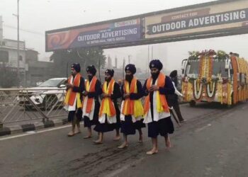 ਅੰਮ੍ਰਿਤਸਰ ਦੇ ਖਾਲਸਾ ਕਾਲਜ ਤੋਂ ਨਿਕਲਿਆ ਵਿਸ਼ਾਲ ਨਗਰ ਕੀਰਤਨ