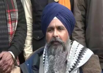 ਕਿਸਾਨ ਲੀਡਰਾਂ ਨੇ ਦਿੱਲੀ ਮਾਰਚ ਟਾਲਿਆ, ਪੰਧੇਰ ਨੇ ਕਿਹਾ, ਸਾਨੂੰ ਹੋਰ ਮੰਚਾਂ ਨਾਲ ਵੀ ਗੱਲ ਕਰਨੀ ਪਵੇਗੀ