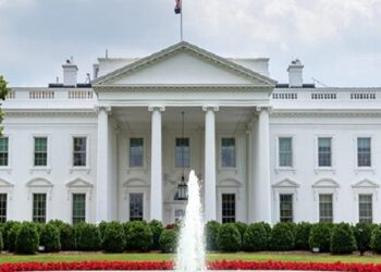 ਵ੍ਹਾਈਟ ਹਾਊਸ ਦੇ ਬਾਹਰ ਗੋਲੀਬਾਰੀ, ਸੀਕ੍ਰੇਟ ਸਰਵਿਸ ਦਾ ਹਥਿਆਰਬੰਦ ਵਿਅਕਤੀ ਨਾਲ ਮੁਕਾਬਲਾ