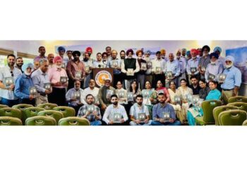 ਫਰਿਜ਼ਨੋ ’ਚ “ਪੰਜਾਬੀਅਤ” ਮੈਗਜ਼ੀਨ ਰਲੀਜ਼ ਸਹਿਤਕ ਜਗਤ ਲਈ ਇਤਿਹਾਸਕ ਪਲ