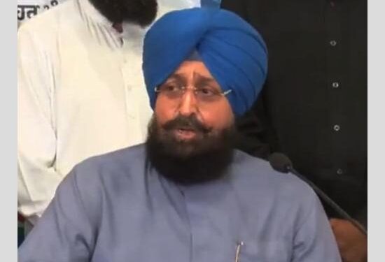 32 ਬੰਬਾਂ ਵਾਲਾ ਕੇਸ! ਸਨਸਨੀਖੇਜ਼ ਖੁਲਾਸਾ ਕਰਕੇ ਪੁਲਿਸ ਸਾਹਮਣੇ ਪੇਸ਼ ਨਹੀਂ ਹੋਏ ਬਾਜਵਾ