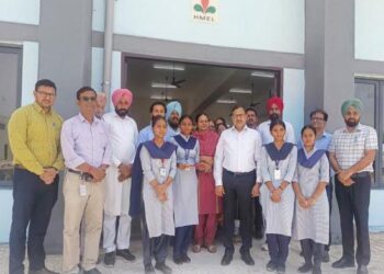 ਰਿਫਾਇਨਰੀ ਨੇ ਸਰਕਾਰੀ ਸੈਕੰਡਰੀ ਸਕੂਲ ਨੂੰ ਬਣਾਕੇ ਦਿੱਤਾ ਮਲਟੀਪਰਪਜ਼ ਹਾਲ