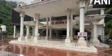 Vaishno Devi ਯਾਤਰਾ 9ਵੇਂ ਦਿਨ ਵੀ ਮੁਲਤਵੀ : Landslide ਅਤੇ ਭਾਰੀ ਮੀਂਹ ਦਾ ਕਹਿਰ ਜਾਰੀ, ਕਈ ਰਾਜਾਂ ਵਿੱਚ Red Alert