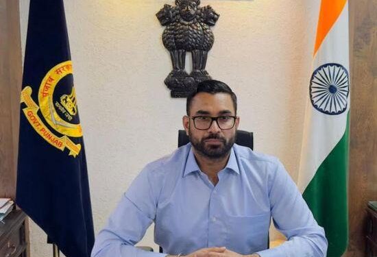 ਹੜ੍ਹ ਪ੍ਰਭਾਵਿਤ ਖੇਤਰਾਂ ਵਿੱਚ ਸਹਾਇਤਾ ਸਮਗਰੀ ਵੰਡਣ ਲਈ ਜ਼ਿਲ੍ਹਾ ਪ੍ਰਸ਼ਾਸਨ ਵੱਲੋਂ ਨੰਬਰ ਜਾਰੀ