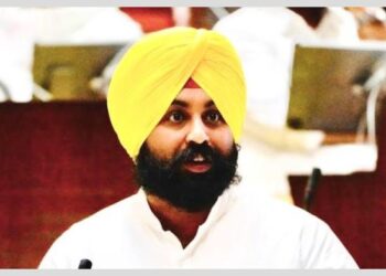 ਹਰਜੋਤ ਬੈਂਸ ਨੇ ਦਰਿਆ ਕੰਢੇ ਵਸੇ ਲੋਕਾਂ ਨੂੰ ਰਾਹਤ ਕੈਂਪ ਵਿਚ ਜਾਣ ਦੀ ਕੀਤੀ ਅਪੀਲ