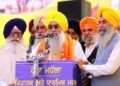 ਅਕਾਲੀ ਦਲ ਪੁਨਰ ਸੁਰਜੀਤ ਦੀ ਸਟੇਜ ‘ਤੇ ਗਰਜੇ ਗਿਆਨੀ ਰਘਬੀਰ ਸਿੰਘ; ਬਾਦਲ ਦਲ ‘ਤੇ ਸਾਧੇ ਤਿੱਖੇ ਨਿਸ਼ਾਨੇ