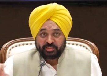 CM ਮਾਨ ਵੱਲੋਂ ਸਾਰੇ DCs ਨੂੰ ਹੁਕਮ; ਗੈਸ ਏਜੰਸੀਆਂ ਦੀ ਚੈਕਿੰਗ ਤੇਜ਼ ਕਰੋ, ਬਲੈਕ ਕਰਨ ਵਾਲਿਆਂ ਦੀ ਖ਼ੈਰ ਨਹੀਂ